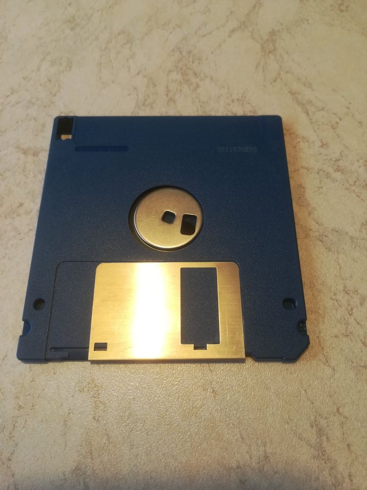 3 Disketten, Software und Spiel für Commodore Amiga in Bergen