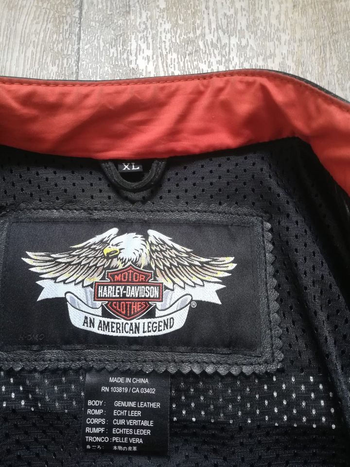 seltene originale Harley Lederjacke in Wiesa