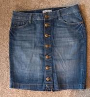 Jeansrock, Rock, Gr.36,38 Esprit, einwandfreier Zustand Niedersachsen - Wolfenbüttel Vorschau