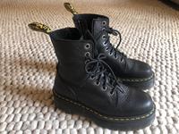 Dr. Martens - JADON III - Plateaustiefelette - black Kr. München - Hohenschäftlarn Vorschau