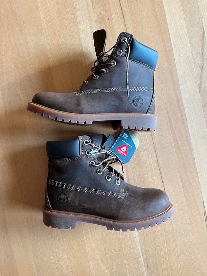 Timberland Stiefel Boots Gr. 37 NEU Damen oder Jungs in Bremen