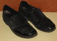 schwarze bequeme Damenschuhe / Slipper ~ Gr. 40 / 6 1/2 H ~ ara Nordrhein-Westfalen - Hürth Vorschau