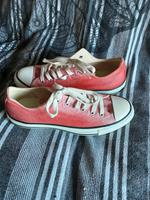Converse All Star Chucks Sportschuhe Gr. 39 Neu Inklusive Nordrhein-Westfalen - Langenfeld Vorschau