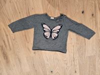 Schöner Feinstrick-Pullover Schmetterlinge von H&M, 1,50 € München - Trudering-Riem Vorschau