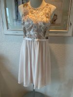 Kleid, Vera Mont, Rose, Creme, neuwertig, 38, Abi, Konfirmation Baden-Württemberg - Winterbach Vorschau