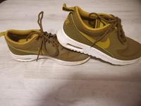 Schuhe Nike air Max thea olivgrün, Größe 38 Mecklenburg-Vorpommern - Neubrandenburg Vorschau