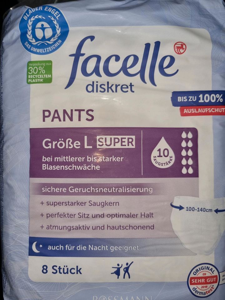 Farcelle Pants in Magdeburg