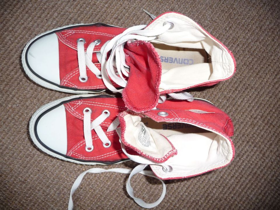 kultige Converse All Star Chucks rot Gr. 37 in Worpswede