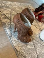 Highheels Pumps Schuhe 9 Paar Guess Michael Kors zum Teil NEUES Stuttgart - Bad Cannstatt Vorschau