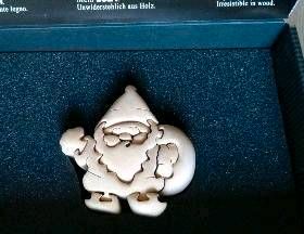 Holzpuzzle- Figur zu verschenken in München