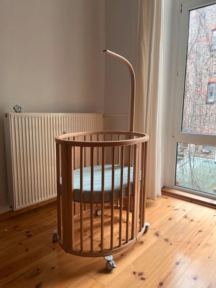 Neu Stokke Sleepi Mini V3 Babybett +Viel Zubehör in Berlin