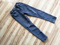 Jeans jeanshose Hose gr 146 neu Sachsen - Brandis Vorschau