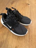 Nike Turnschuhe 39 Hessen - Rodgau Vorschau