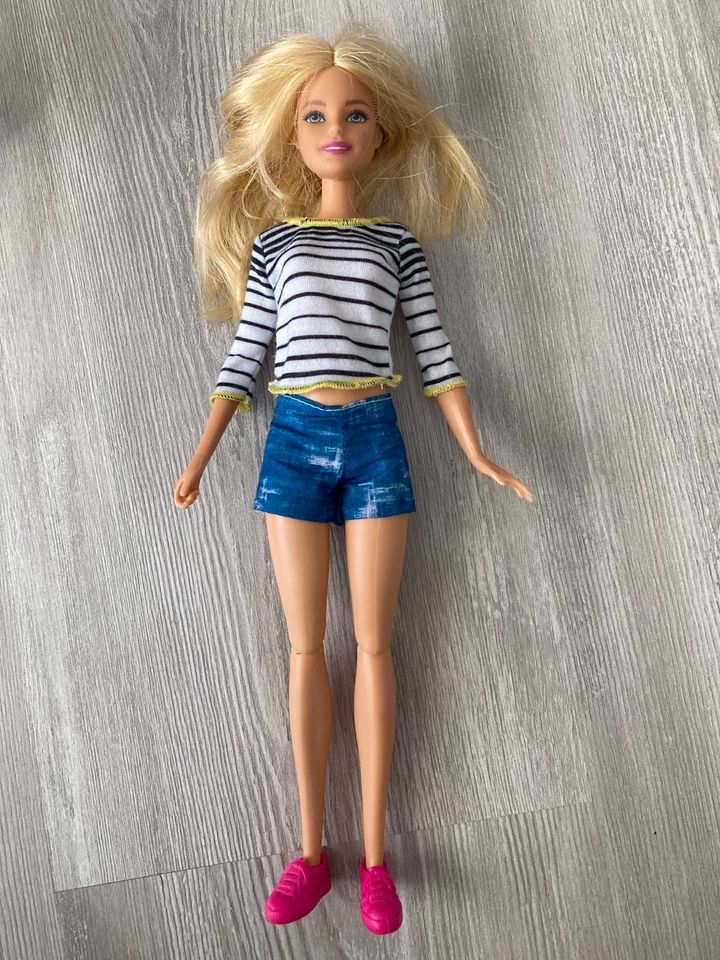 Barbie Gassi Geh Spaß in Celle