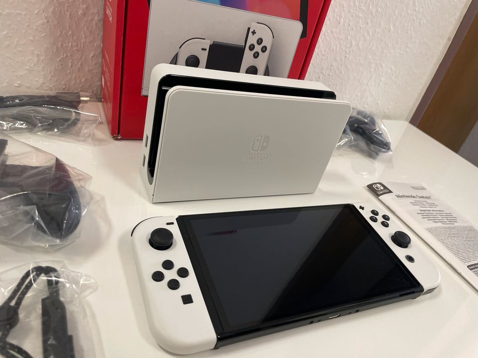 Nintendo Switch OLED|NEUWERTIG|OVP|Anlieferung✅ in Viersen