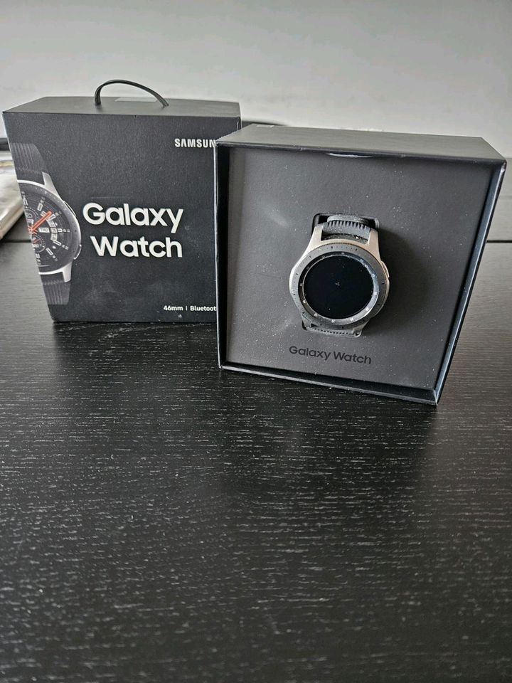 Samsung Galaxy Watch schwarz 46mm zu verkaufen in München