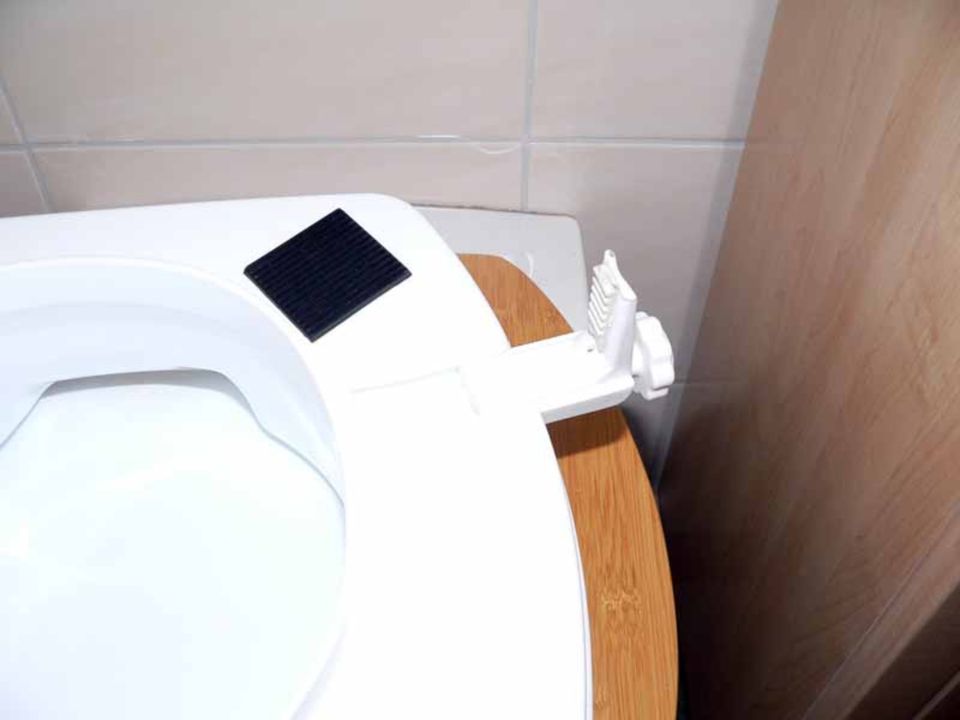 Toilettensitzerhöhung mit Deckel in Köln