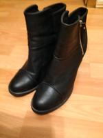 Stiefeletten Gr.38 Wuppertal - Barmen Vorschau