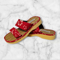 DIADORA Damen Pantoletten Sandalen Gr. 36 in rot neu Nordrhein-Westfalen - Marsberg Vorschau