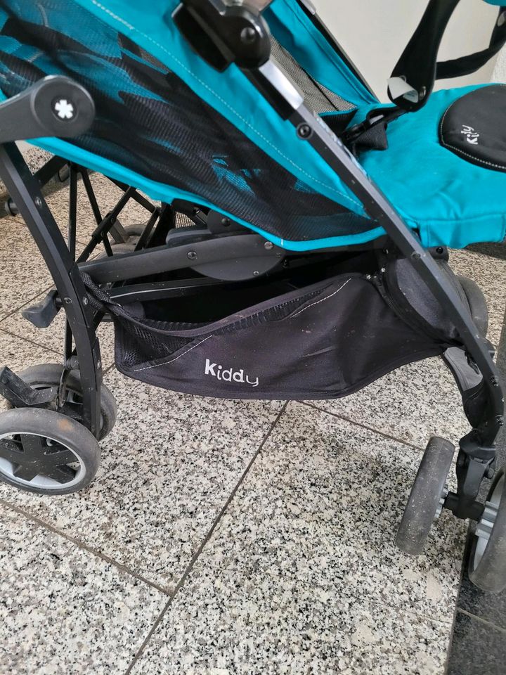 Buggy Kinderwagen vom Kiddy wie NEU in Mönchengladbach