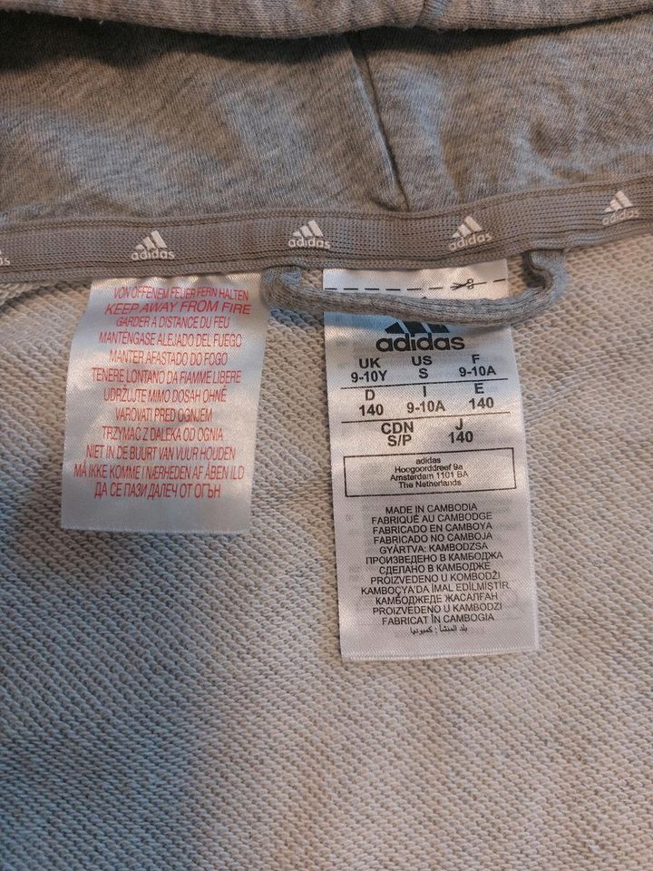 Adidas Sweatjacke Gr.140 ORIGINAL Hoodie Reißverschluss Jacke neu in Leverkusen