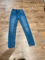 Jeans H&M Gr 128 Bayern - Waldkraiburg Vorschau