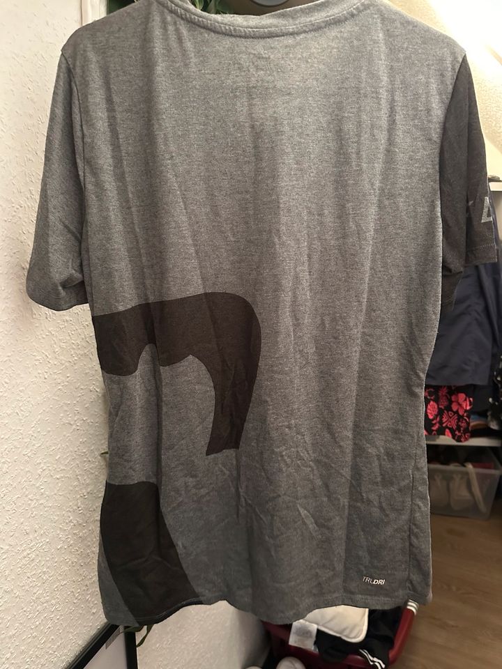 Fox indicator Tshirt in Bockenem