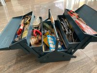 Werkzeugkasten aus Metall, 5 Fächer, mit Inhalt München - Trudering-Riem Vorschau