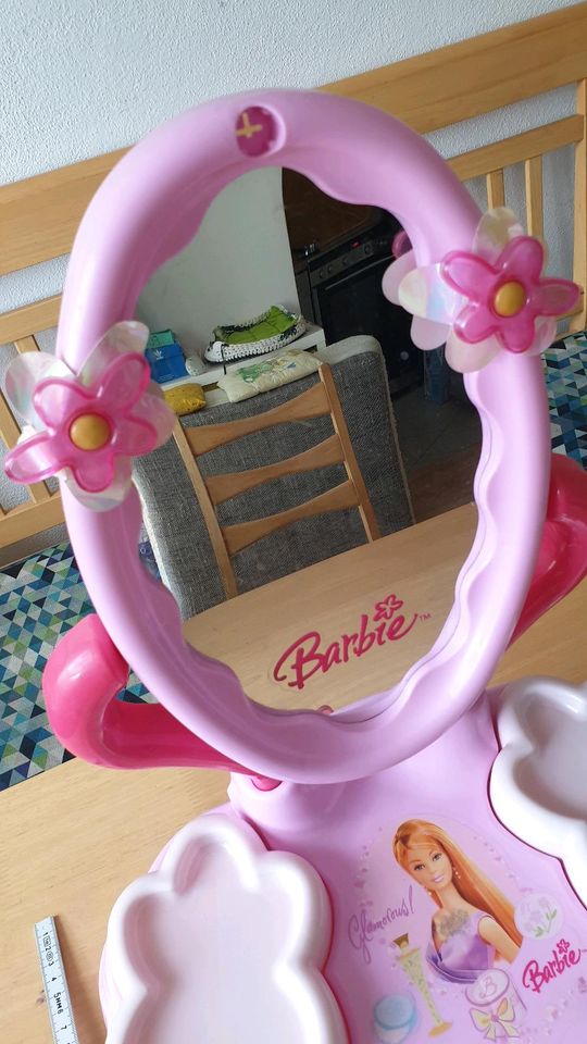 Barbie Schminktisch Kinder in Ansbach