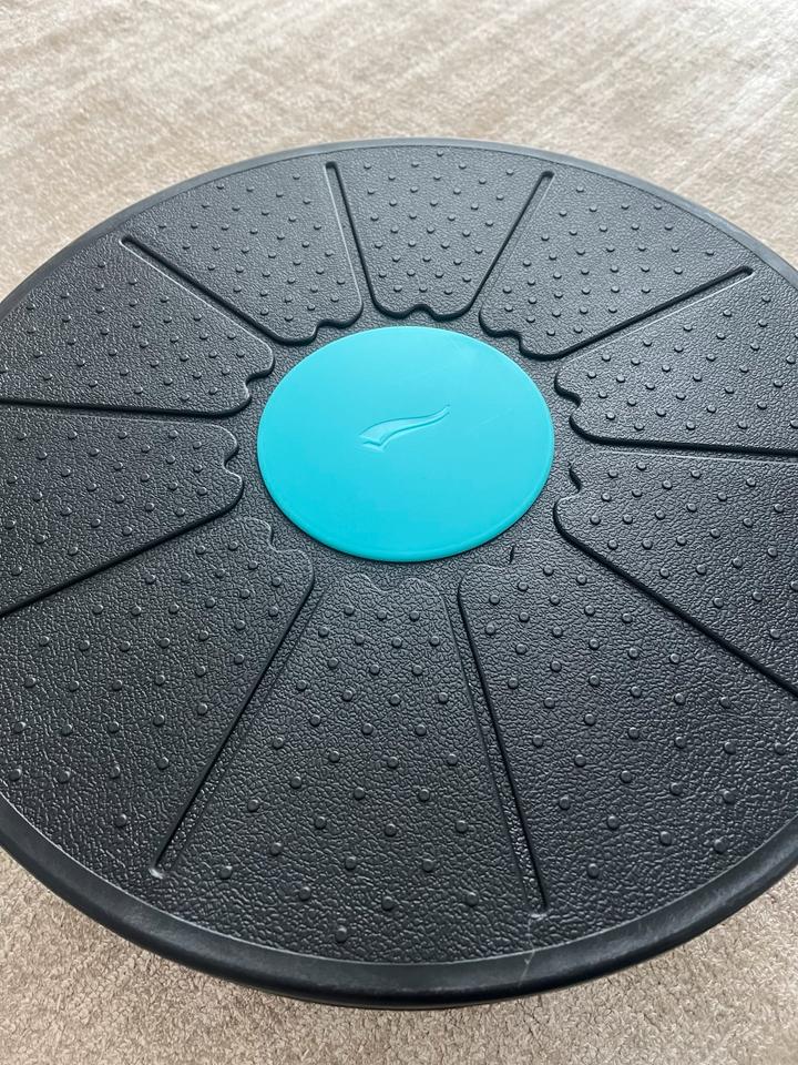 Balancier Board Fitness Bauchmuskel wie neu Sportgeräte in Rosenheim