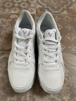 Neue weiße Victory Vty Sneaker Turnschuhe Sportschuhe Sachsen - Netzschkau Vorschau