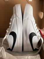 Tolle NEUE Nike Gr. 38 Nordrhein-Westfalen - Ennepetal Vorschau