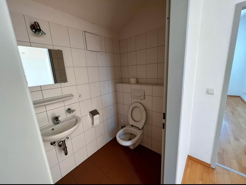 Schöne 5-Zimmerwohnung mit Sauna in Traunreut