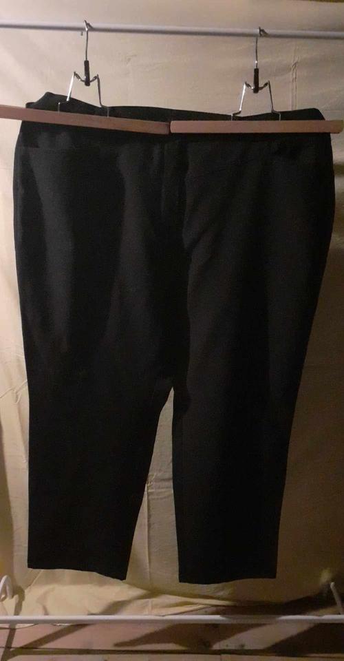 Sehr gut erhaltene Damenhose, Große Größe 52, schwarz, 009 in Hohn