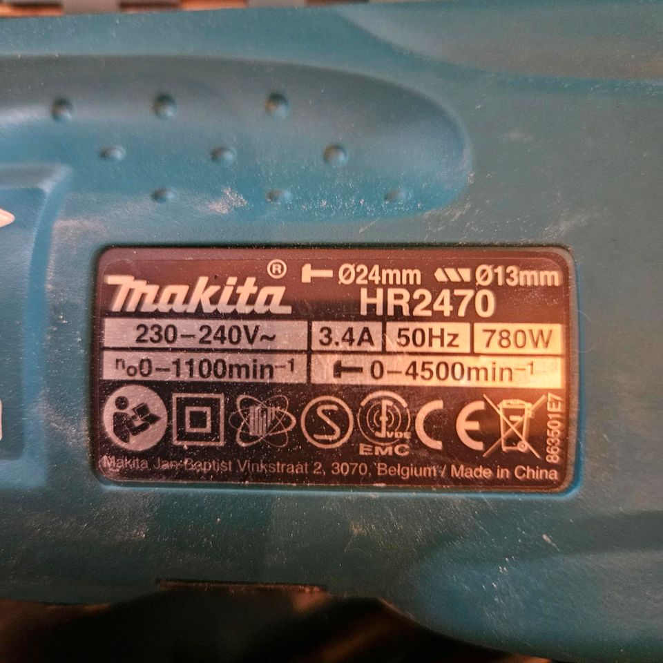 Makita Bohrhammer HR2470 in Chamerau