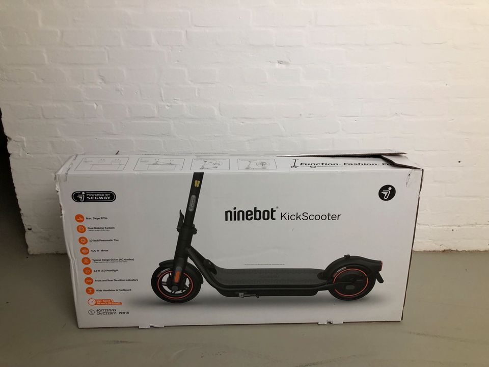 Ninebot E-scooter in Detmold