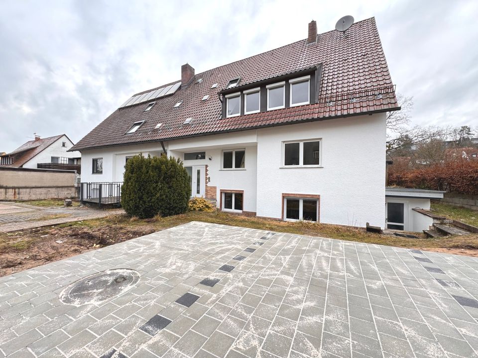 Sanierte 4 Zimmer Wohnung mit Balkon in Burgthann - Ohne Provision in Burgthann 