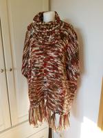 Esprit Wolle Poncho rot braun weiß Gr M Bayern - Schwabmünchen Vorschau