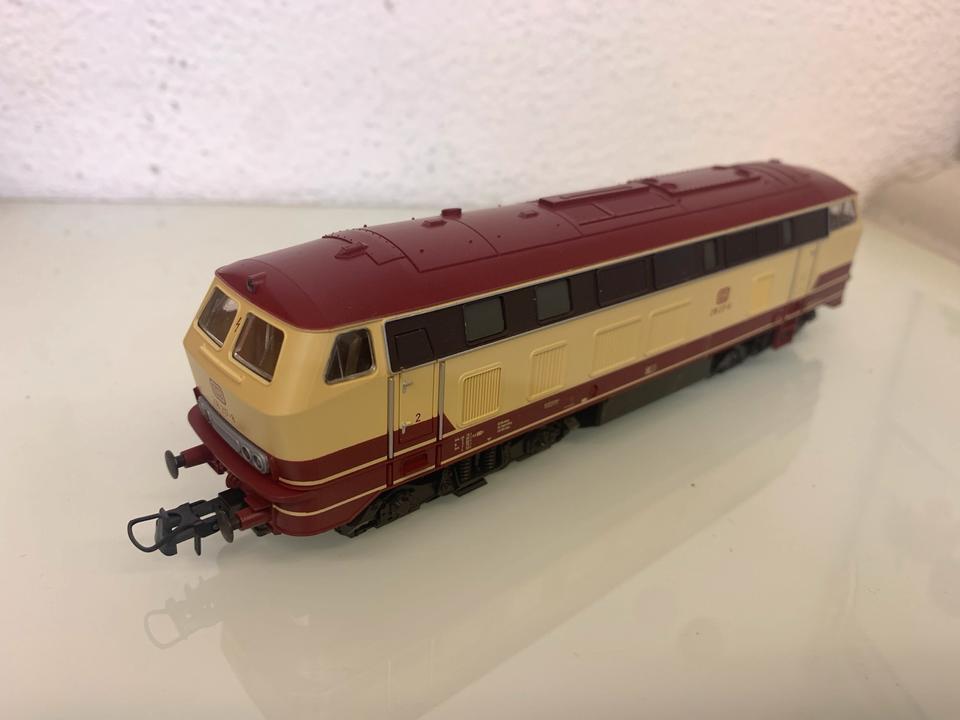 Selten! Roco Diesellok BR 218 217-8 TEE in rot - m. DSS - wie neu in Küps