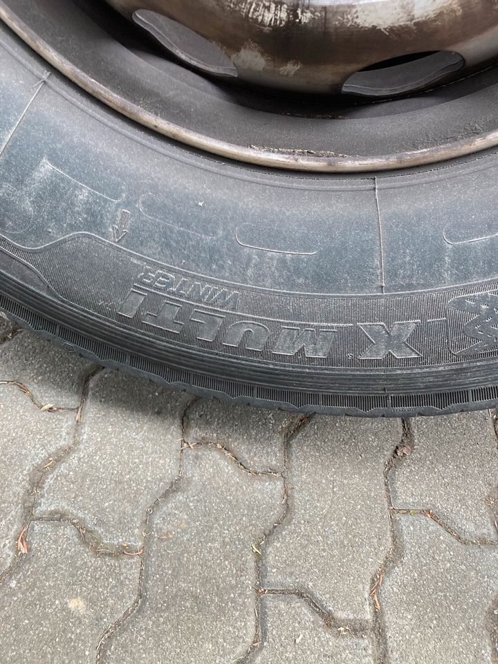 Michelin X Multi 295 80 R 22,5 mit Felge 8,25x22,5 10 Loch in Karlsruhe