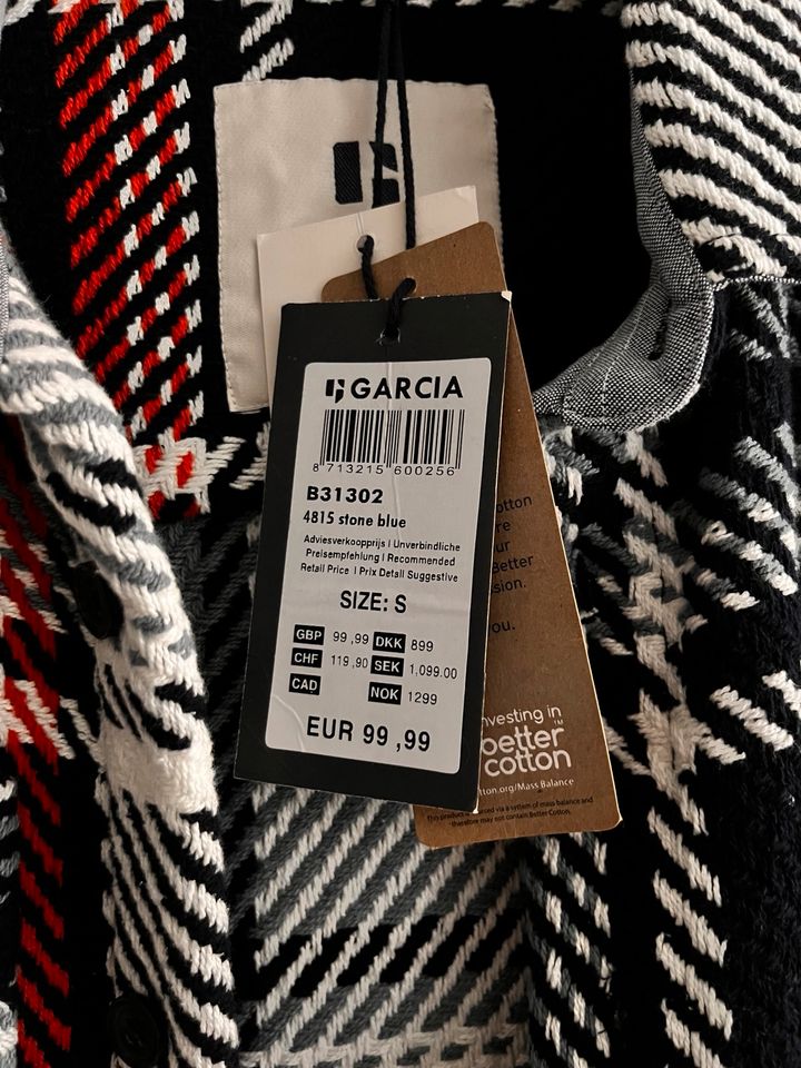 Strickjacke Garcia in Coburg