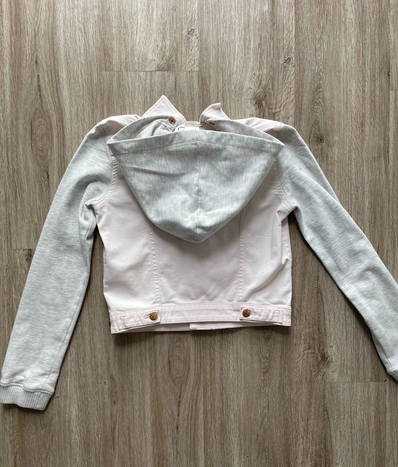 Coole Kombi Jeansjacke / Sweatjacke Gr. 146 H&M rosa in Vechelde