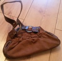 Damen Tasche Veloursleder sehr edel Neu im Staubbeutel Nordrhein-Westfalen - Finnentrop Vorschau