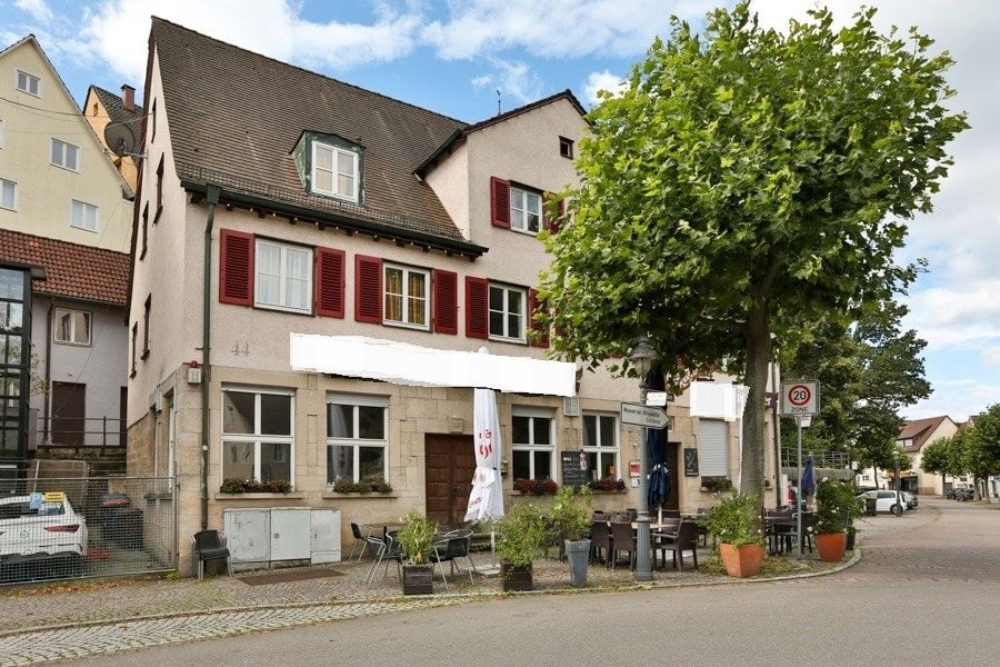 Pension mit Gastronomie in historischem Gebäude in Waldenbuch