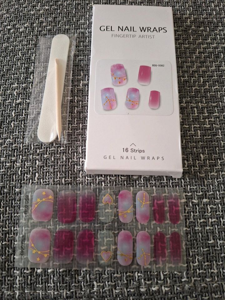 Neue UV Lampe / Gel Nail Wraps in Torgelow