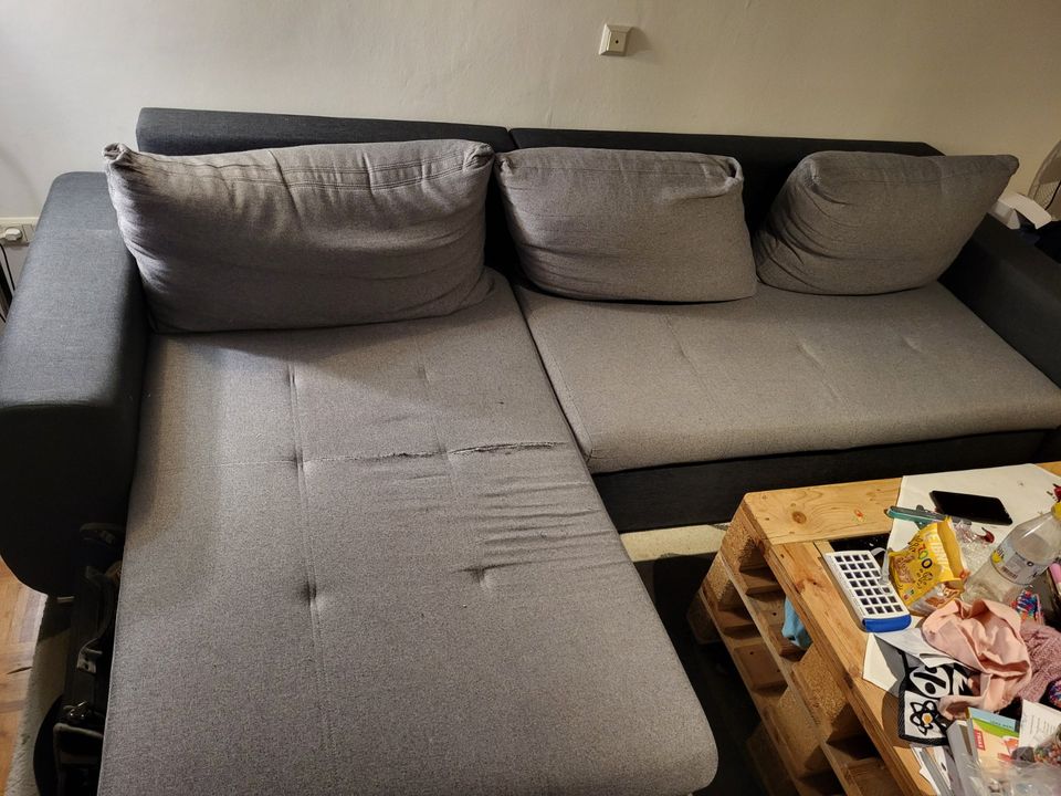 Gebrauchte Couch abzugeben in Laurenburg