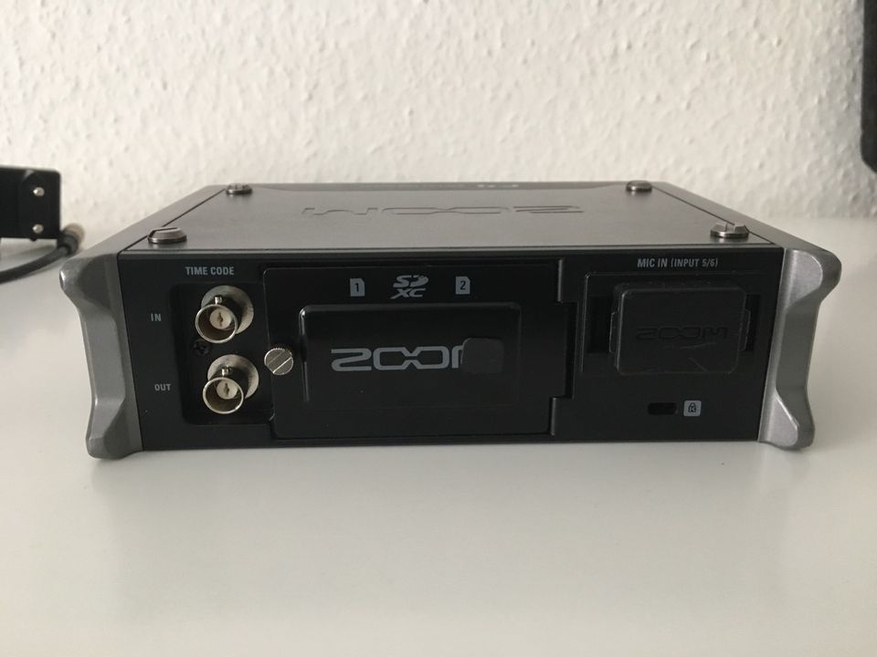 Zoom F4 Fieldrecorder Audio Interface in Hamburg