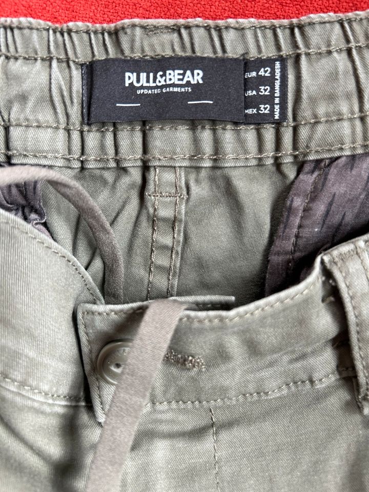 Kurze Hose Shorts Pull & Bear Größe L in Ansbach