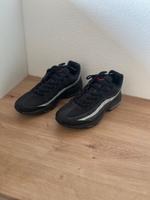 Nike; Air Max 95; schwarz weiß; 42,5 Bayern - Winterhausen Vorschau