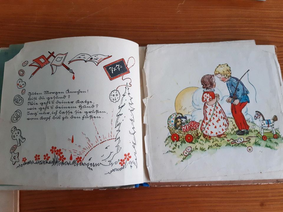 Antiquarisches Kinderbuch Unterm Holderbusch in Frankfurt am Main